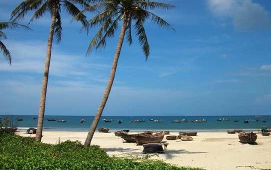 Bãi biển Nam Ô Đà Nẵng.