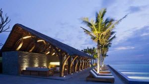 naman retreat resort khu nghi duong xa hoa bac nhat tai da nang c