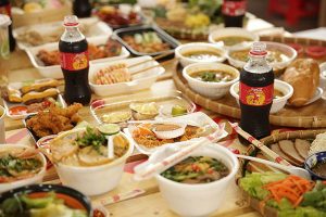 an-uong-tha-ga-tai-le-hoi-am-thuc-duong-pho-coca-cola-3